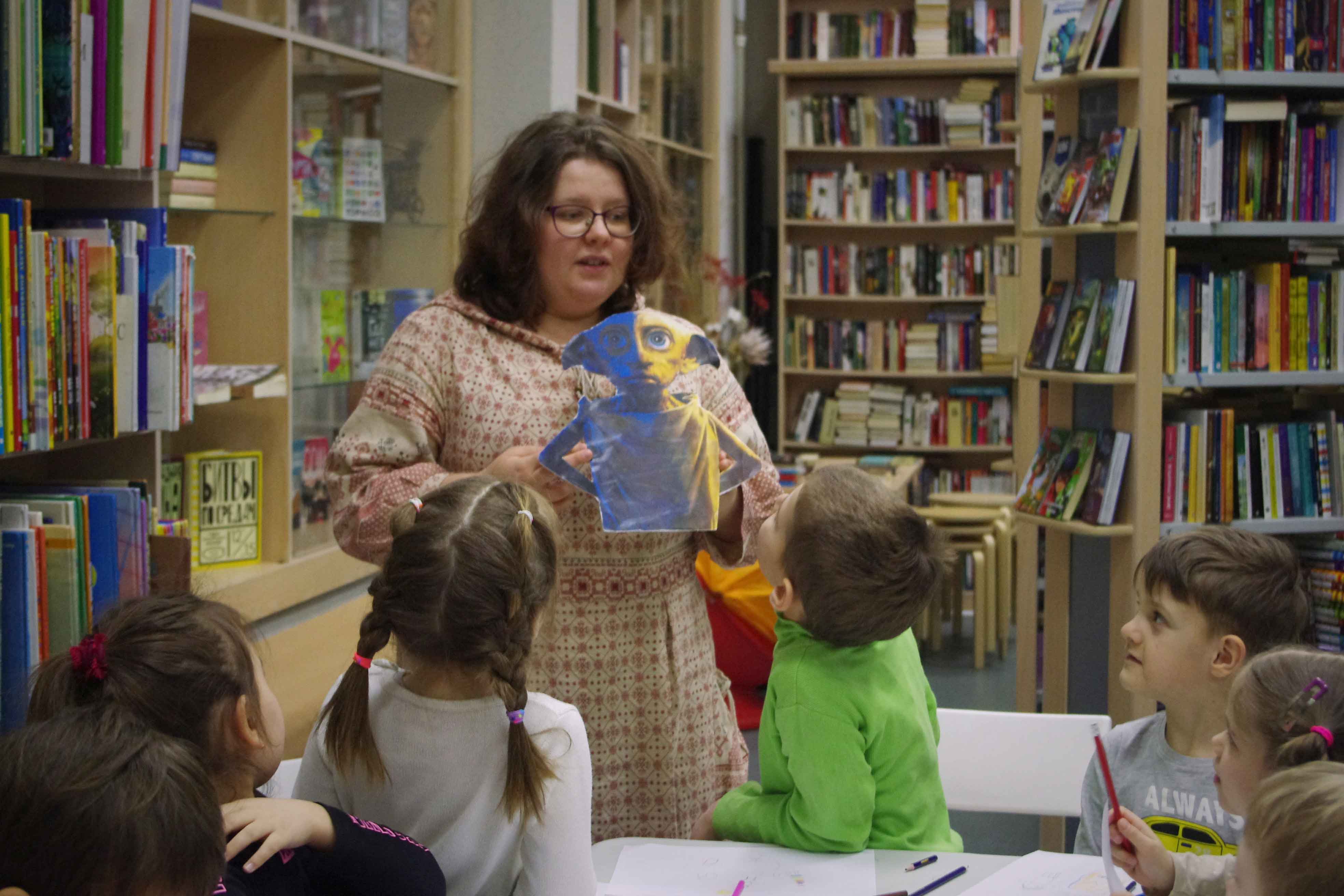 2 февраля 2023 года в Библиотеках Петроградской стороны прошла акция «Ночь Гарри Поттера» по мотивам книг Джоан Роулинг