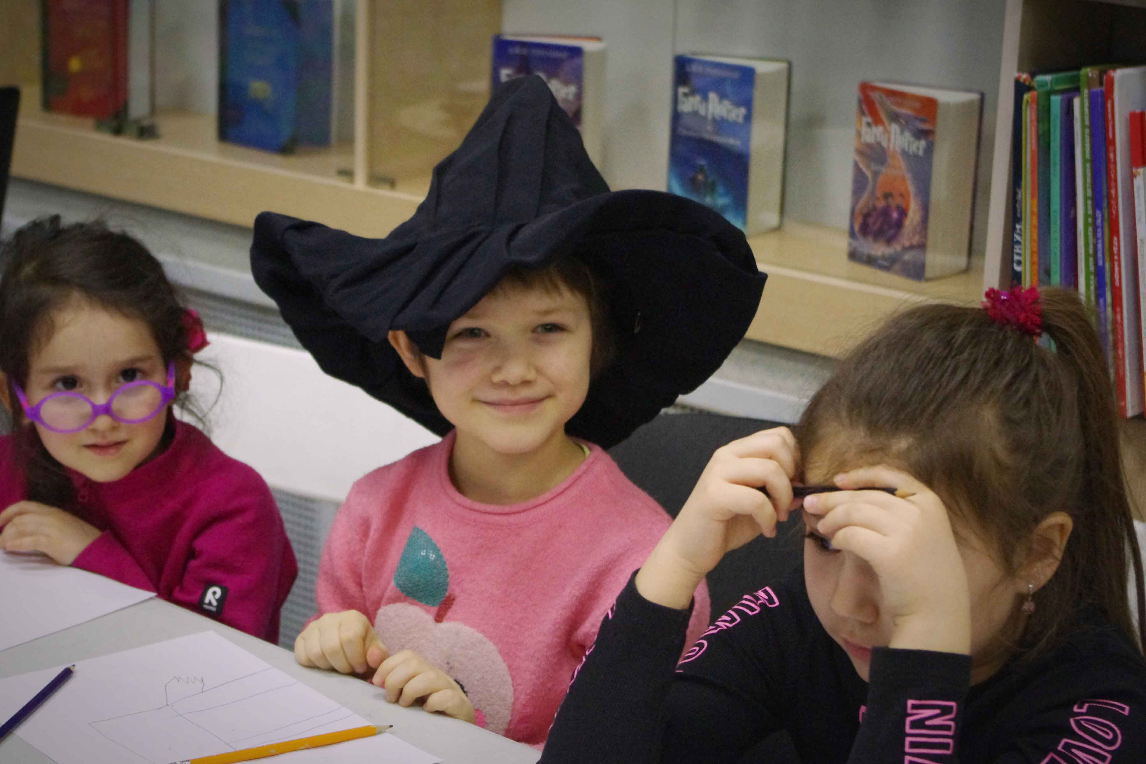 2 февраля 2023 года в Библиотеках Петроградской стороны прошла акция «Ночь Гарри Поттера» по мотивам книг Джоан Роулинг