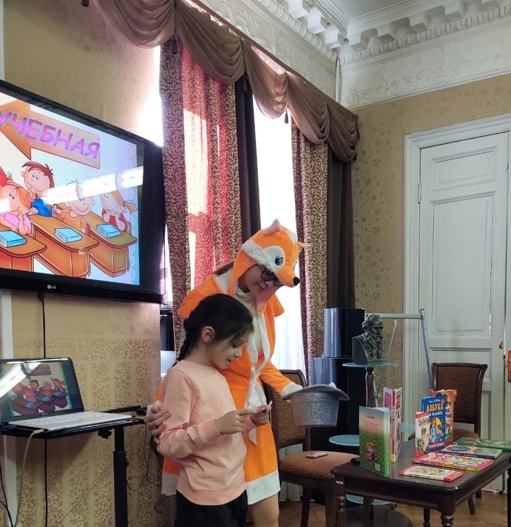 Ребята показали свои знания и навыки владения азбукой, а по окончании праздника смогли выбрать книги для чтения на младшем абонементе