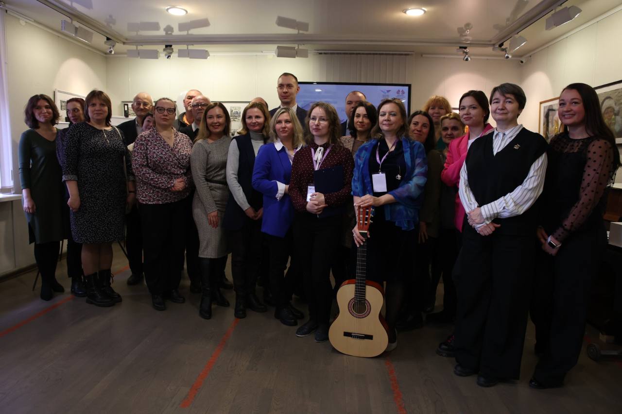 Праздничная программа «Юбилей в кругу друзей», посвященная 90-летию библиотеки Кировских островов