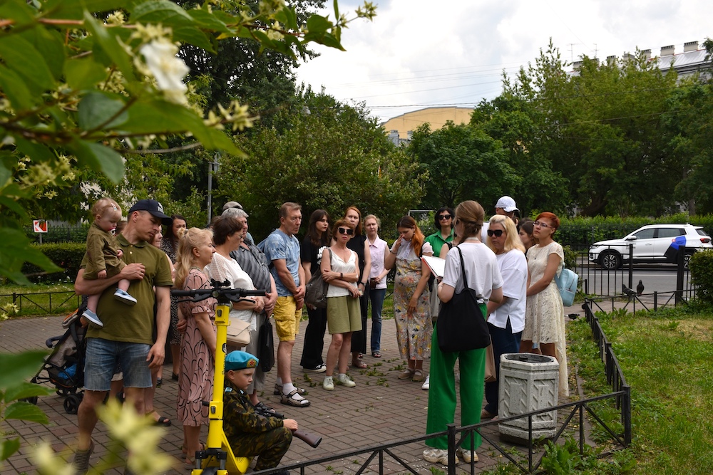 Пешеходная экскурсия «Опалённая войной Петроградка»