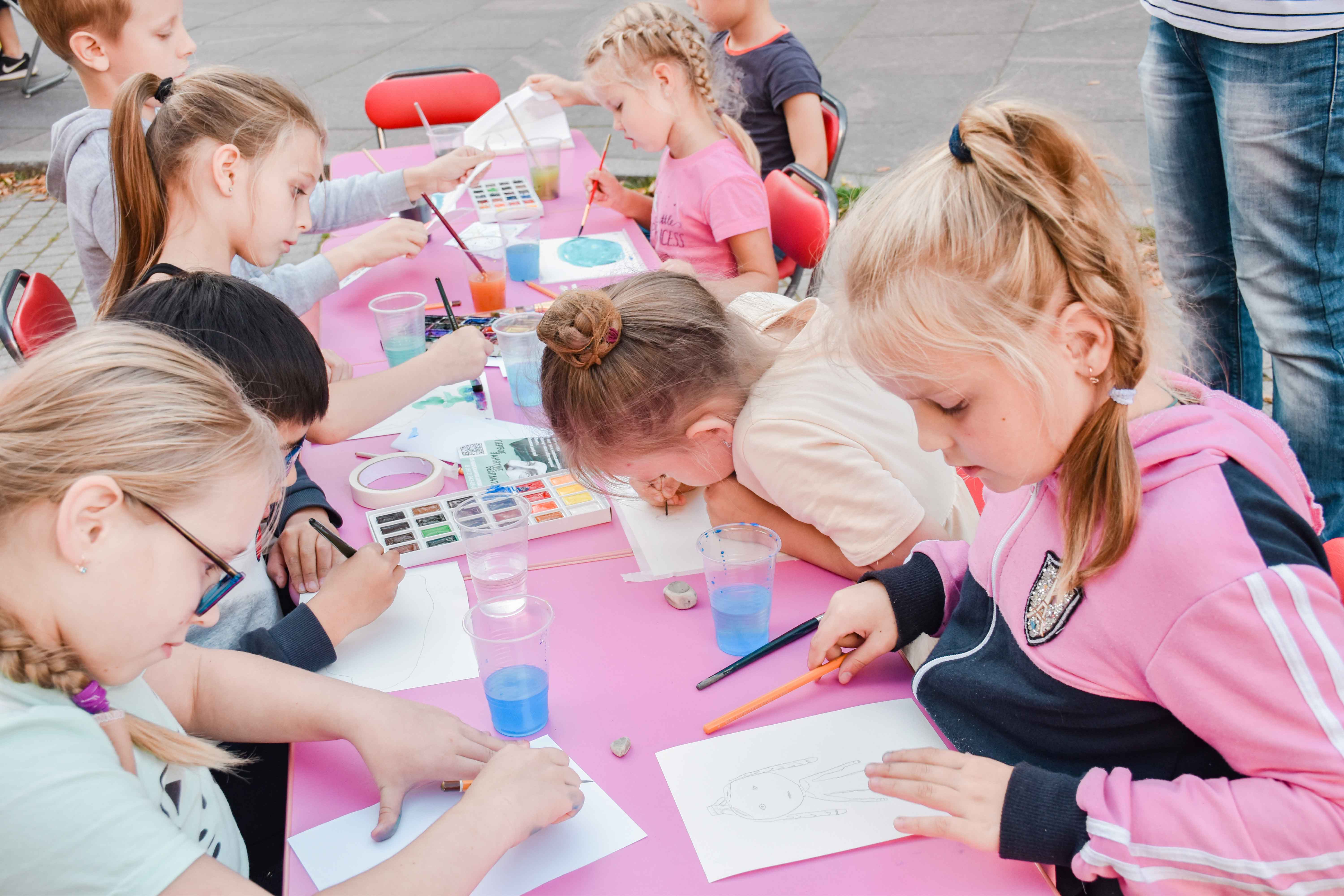 Семейный фестиваль грамотности в сквере Андрея Петрова