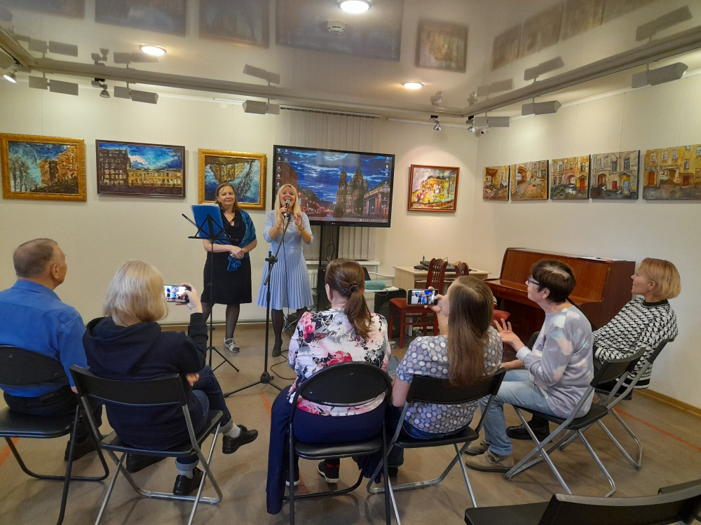 Встречи Альцгеймер-клуба «Незабудка» в библиотеке Кировских островов