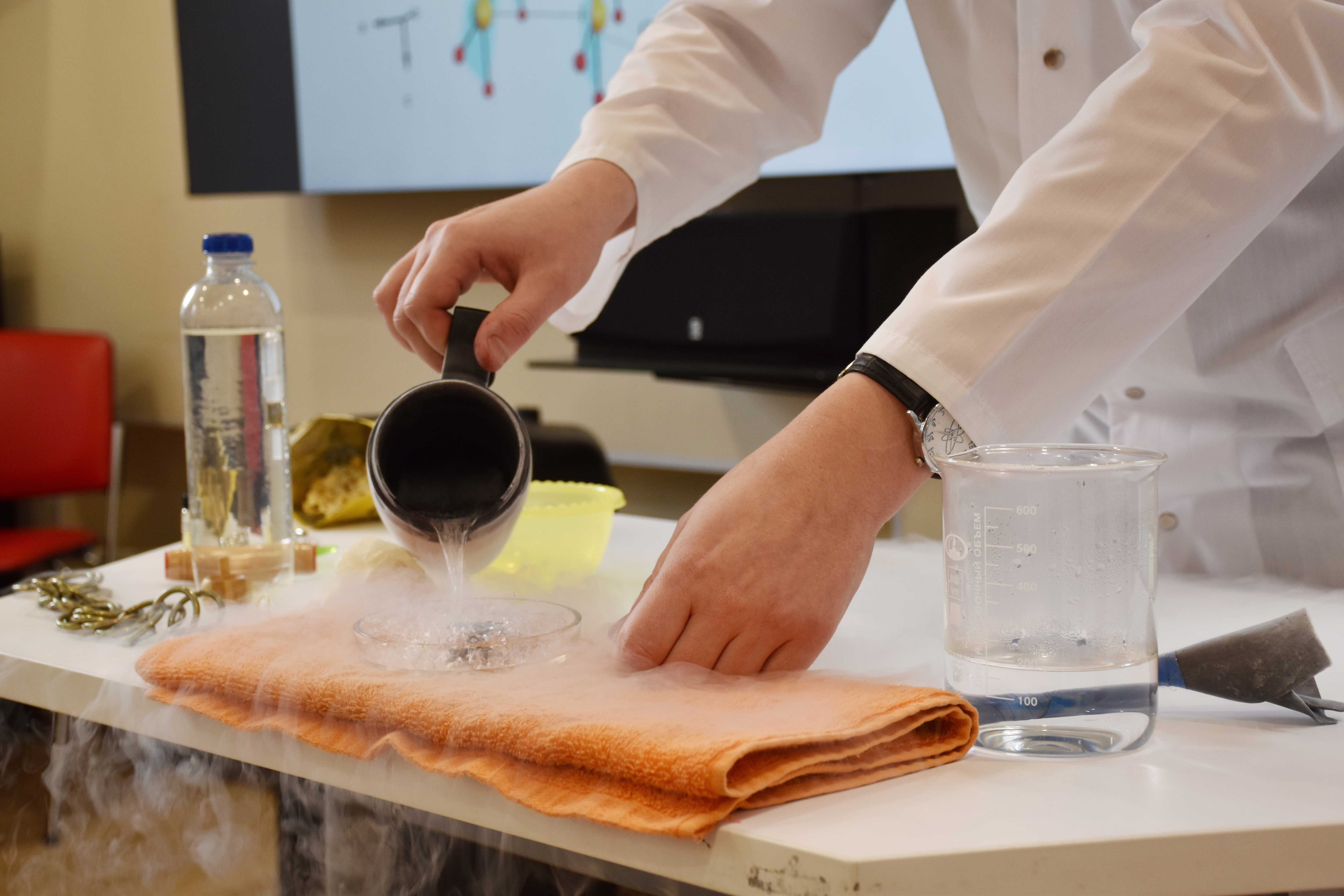 11 ноября библиотека имени В. И. Ленина стала одной из площадок просветительской акции «Открытая лабораторная», приуроченной ко Всемирному дню науки за мир и развитие.