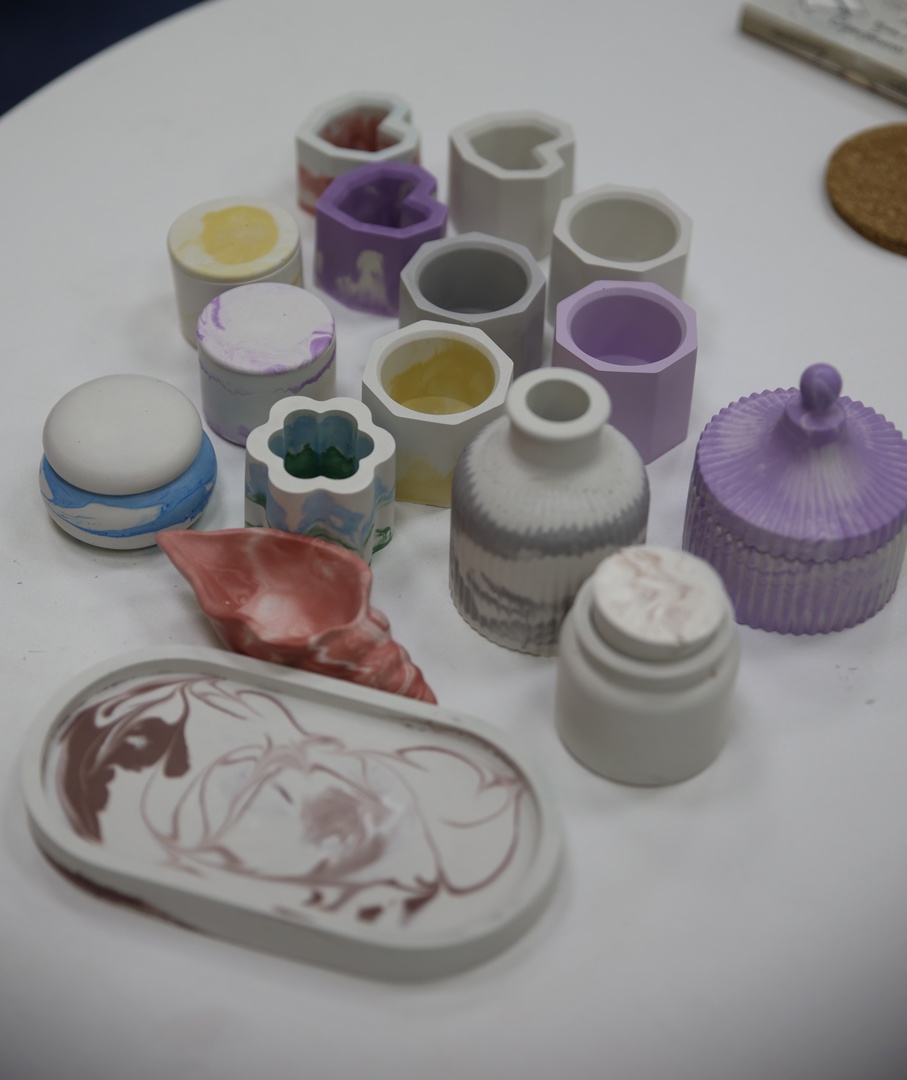 иблиотек проходят различного формата и направленности мероприятия. Так, например, 15 ноября в Библиотеке имени В.И. Ленина прошел мастер-класс «Гипсовый декор» по созданию изделий для декора из гипса