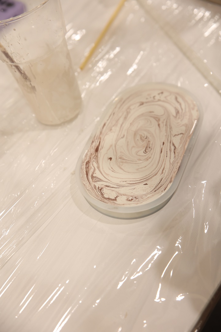 иблиотек проходят различного формата и направленности мероприятия. Так, например, 15 ноября в Библиотеке имени В.И. Ленина прошел мастер-класс «Гипсовый декор» по созданию изделий для декора из гипса