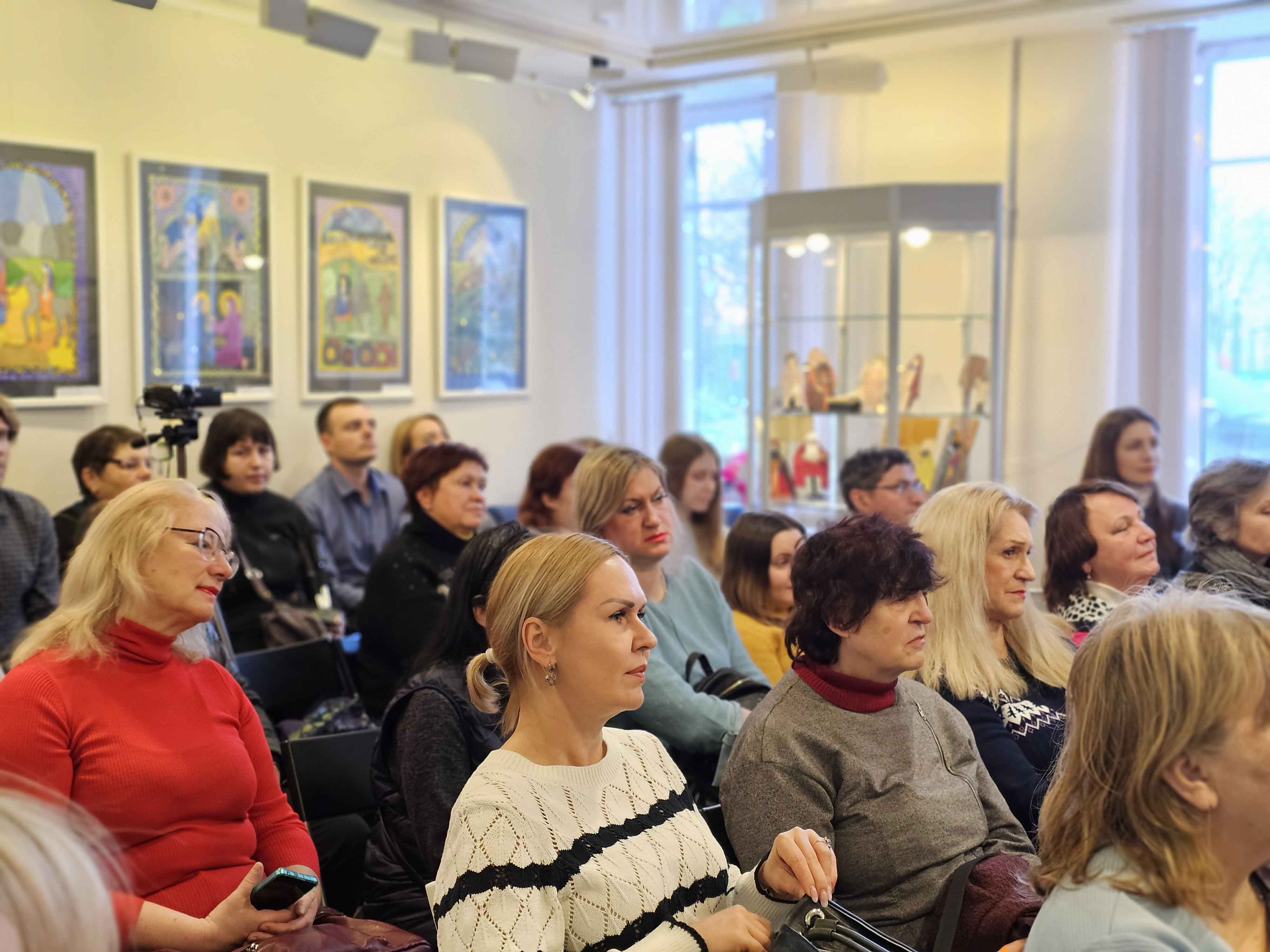 Концерт в Библиотеке Кировских островов