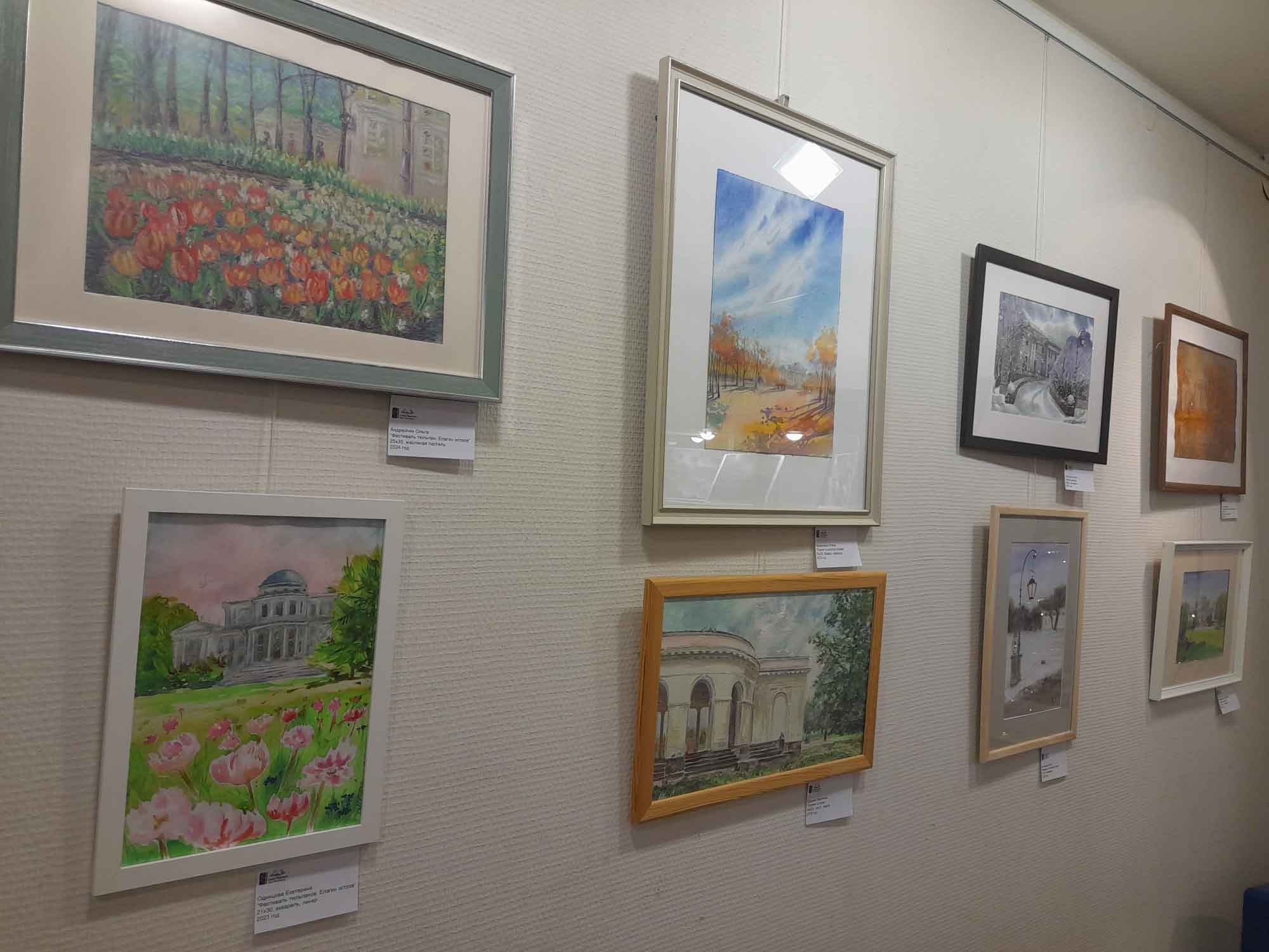 Выставка урбанскетчеров