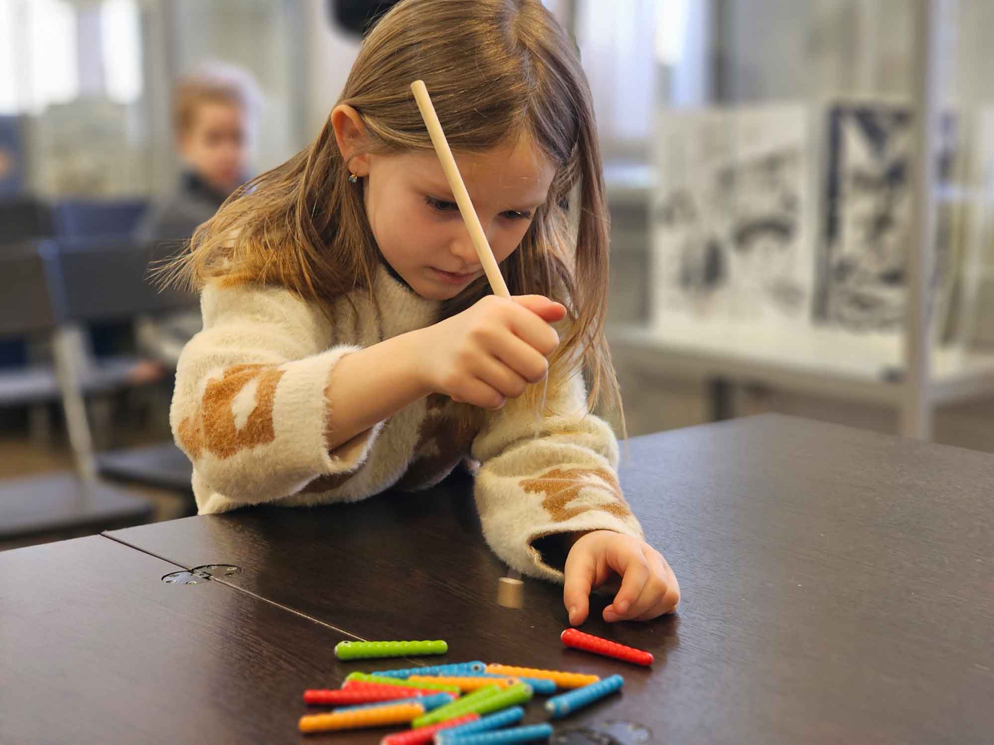 В Библиотеке Кировских островов дети показали, как они помогают мамам