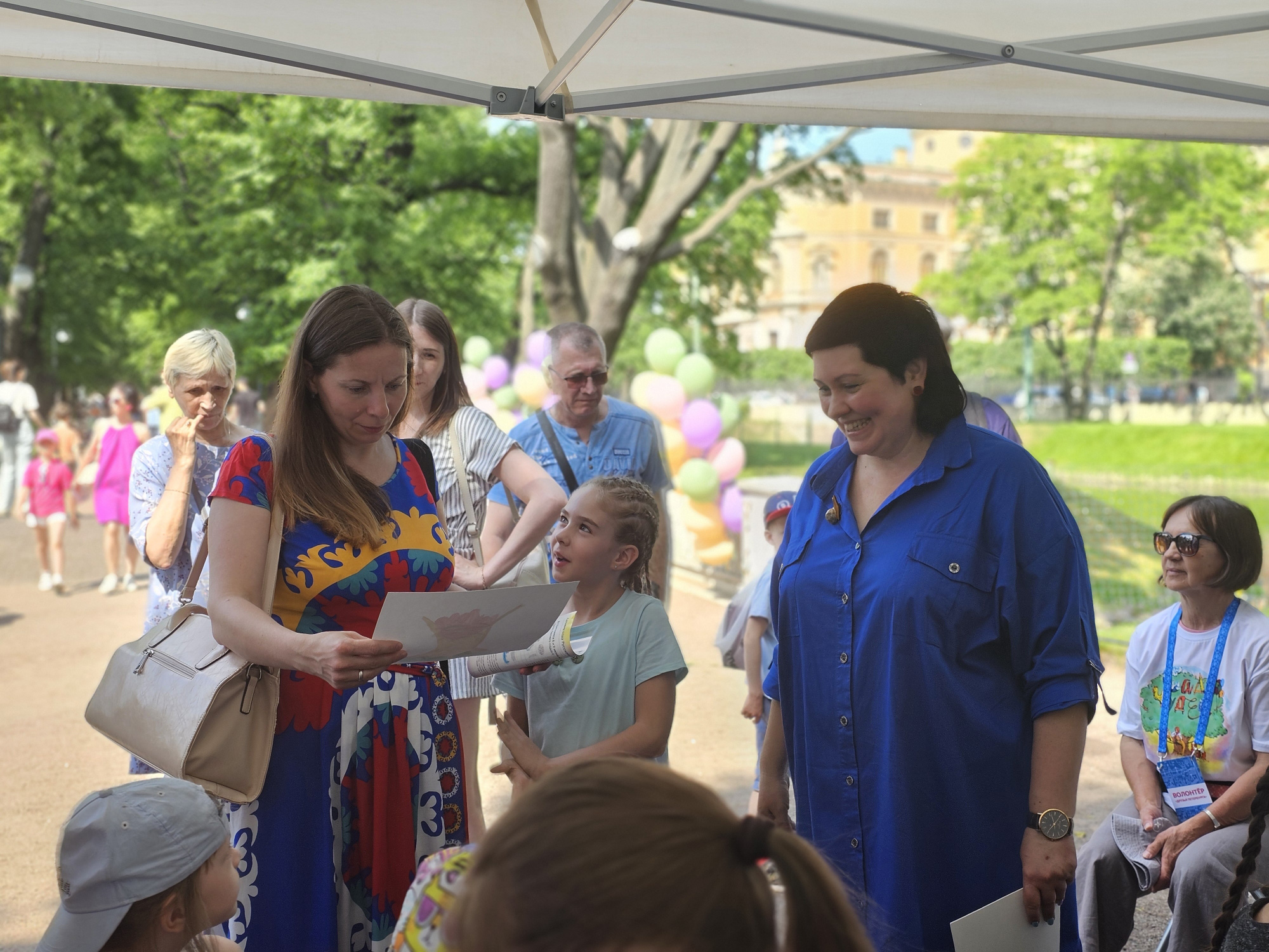 В Михайловском саду Русского музея прошел праздник ко Дню защиты детей — «Сад чудес»