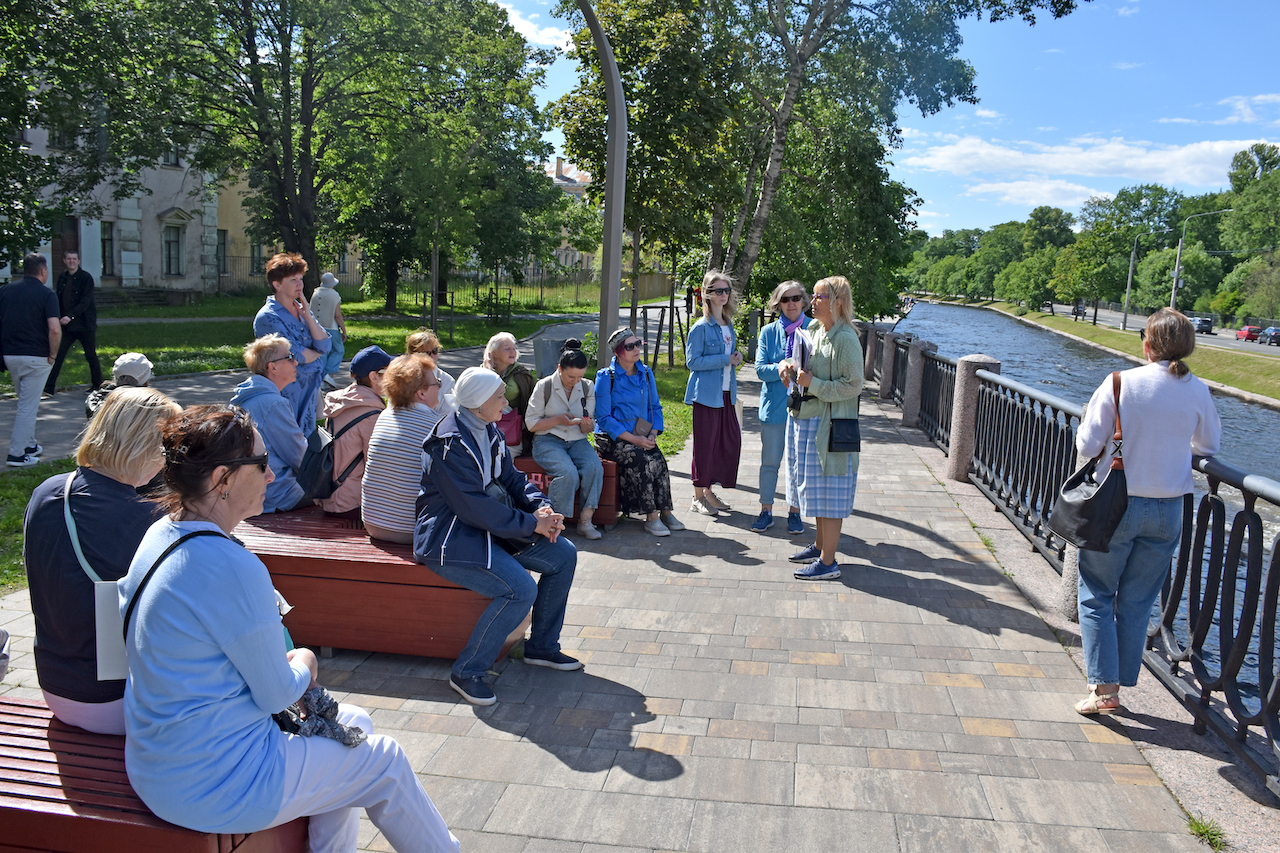 Пешеходная экскурсия «Опаленная войной Петроградка»