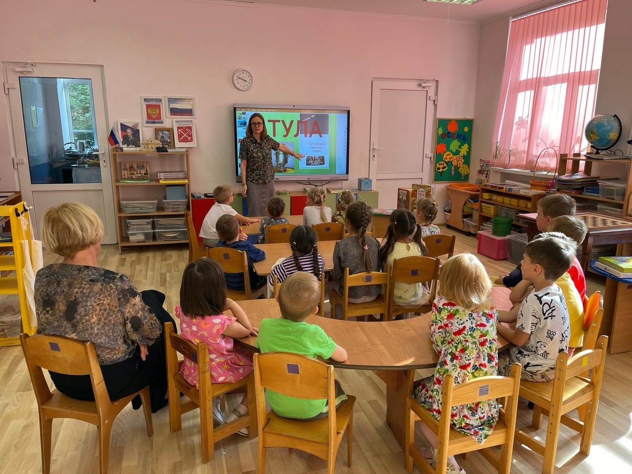 Юношеская библиотека имени А. Гайдара познакомила дошкольников с историей Тулы