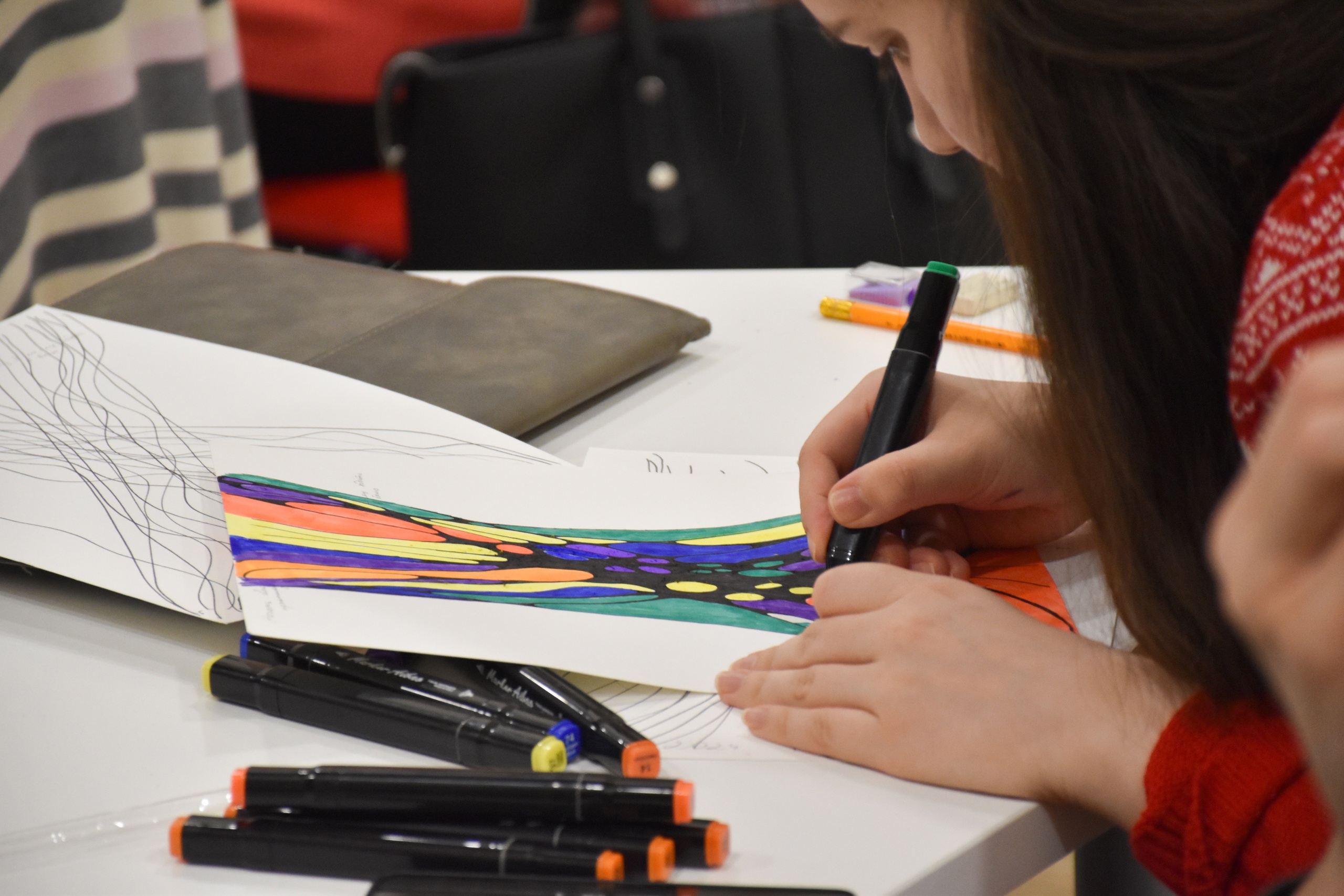 В библиотеке имени В.И. Ленина прошел мастер-класс по рисованию «Нейродрево»