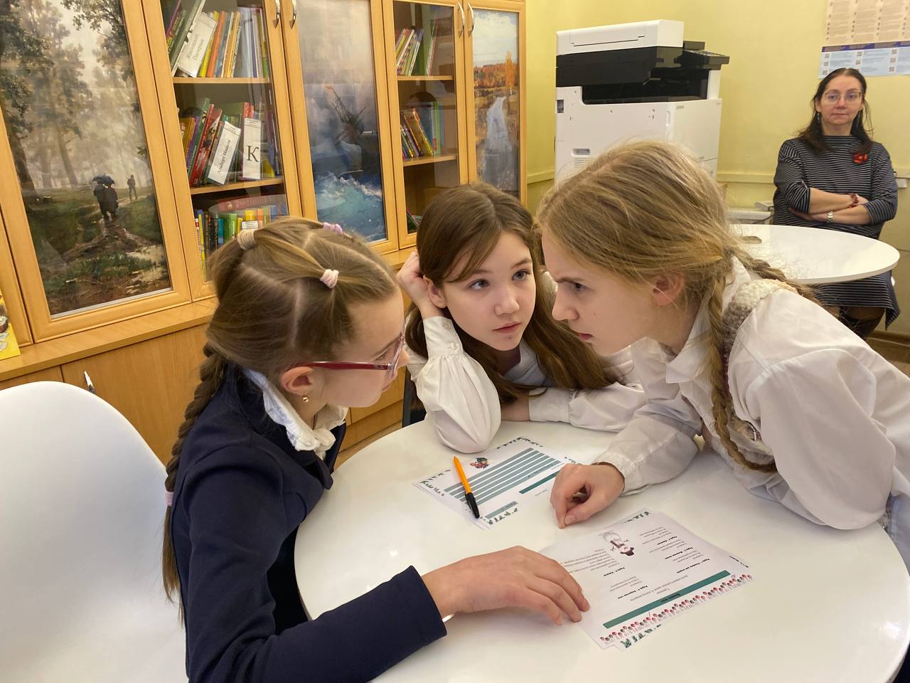 Школьники сыграли в новогодний КВИЗ