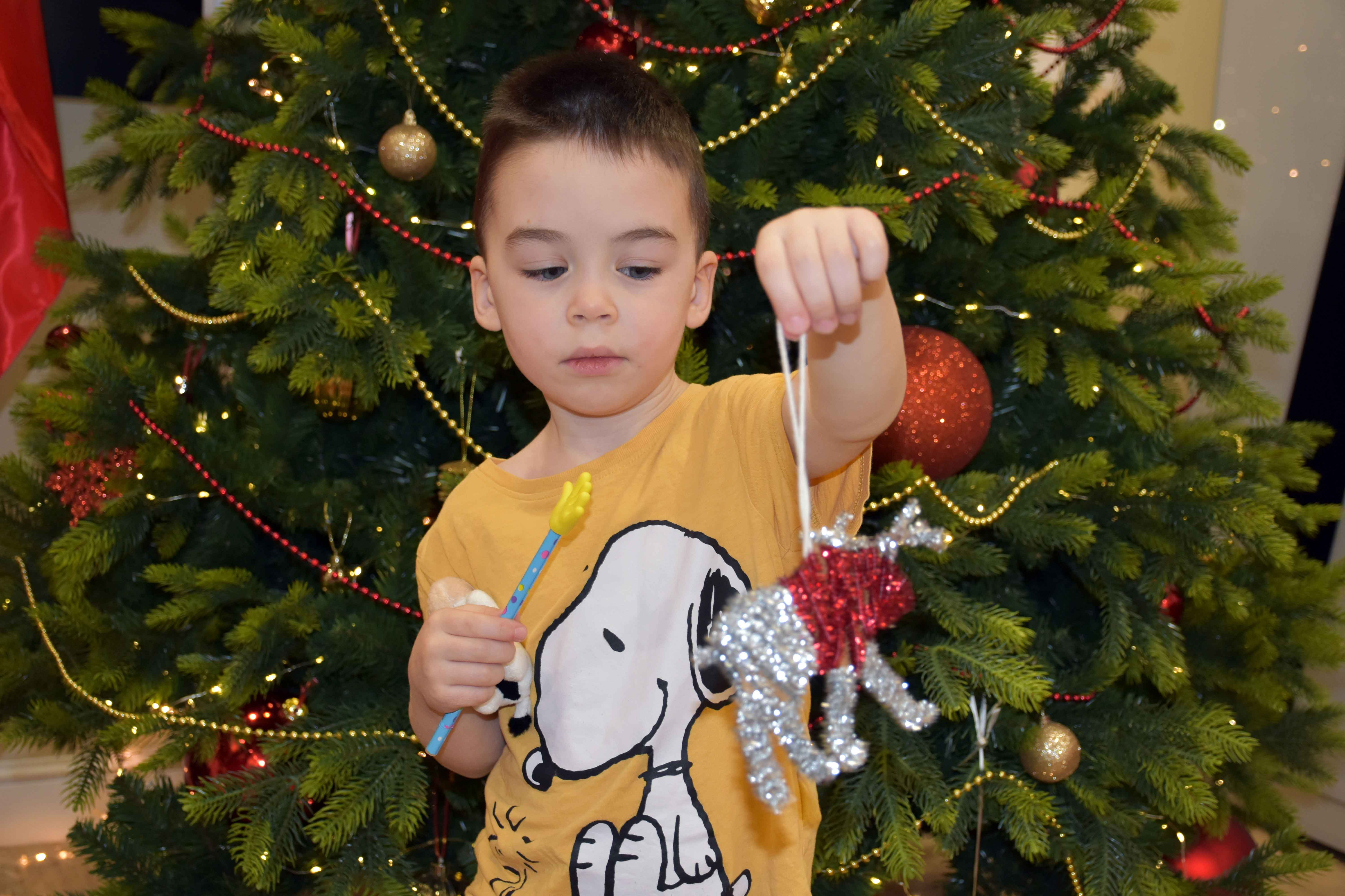 В Библиотеке Ленина провели встречу «Зимние истории у камина. Читаем всей семьей»