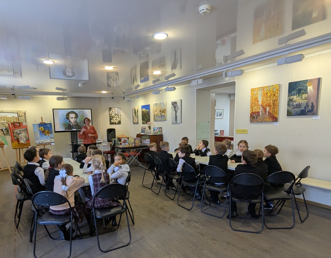 В библиотеке провели параллель между сказками Пушкина и биографией поэта