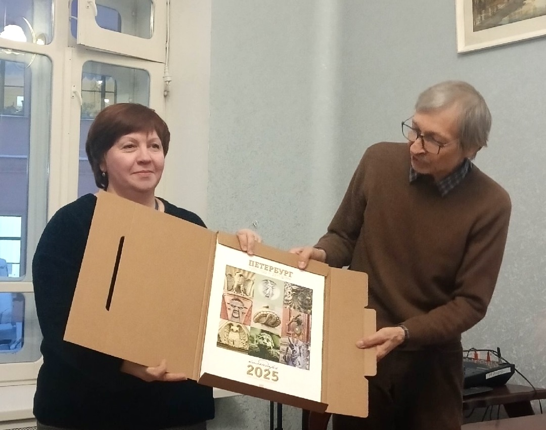 Фотохудожник Андрей Мархотин представил авторский проект об архитектурных и скульптурных деталях