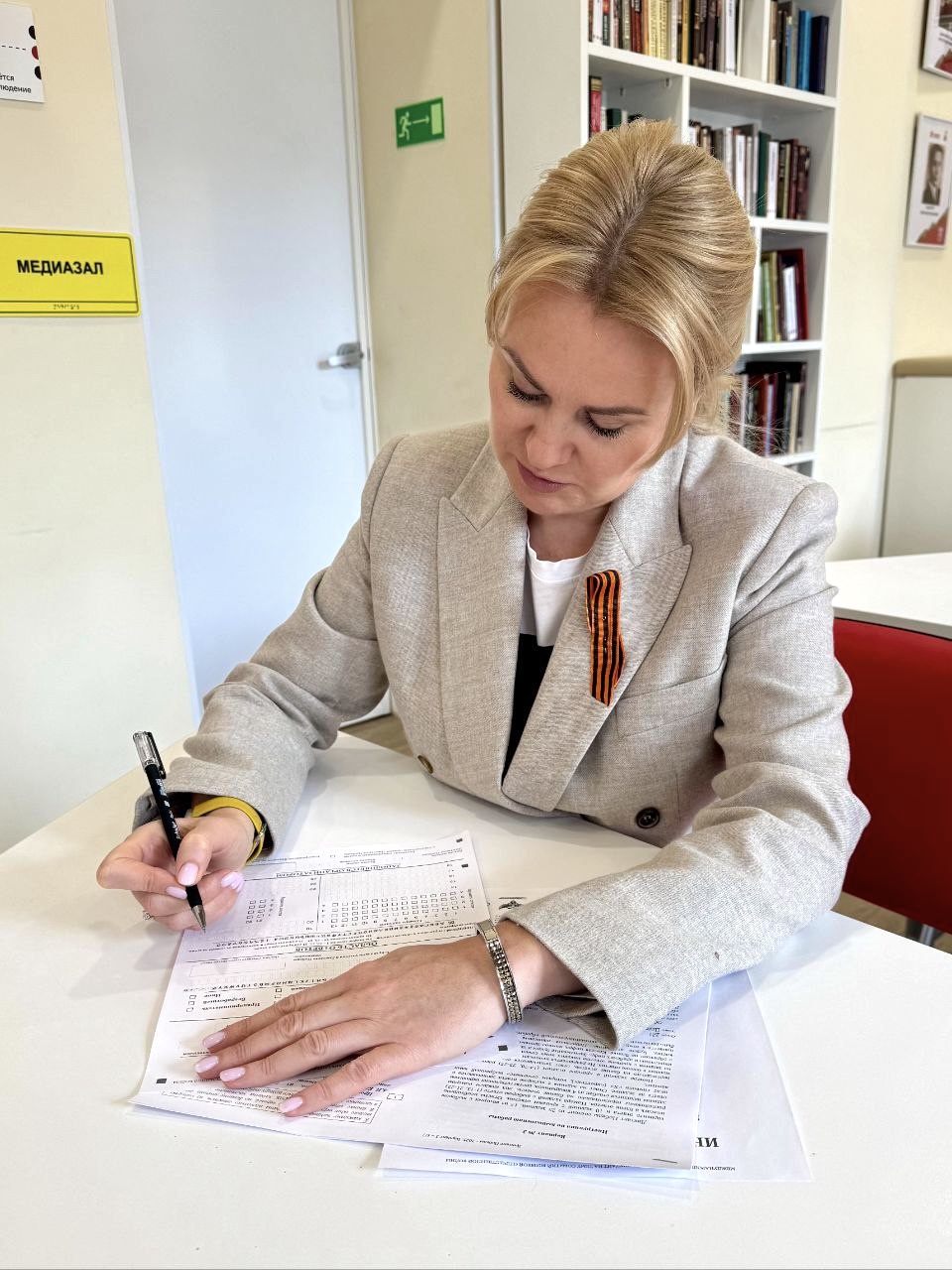 Знать, чтобы помнить. Диктант Победы написали в Библиотеках Петроградской стороны