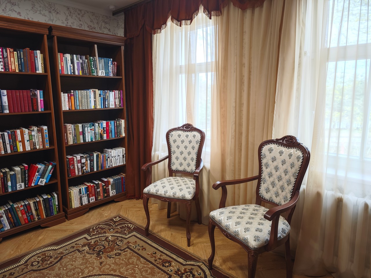 Сотрудники Библиотек Петроградской стороны посетили библиотеку