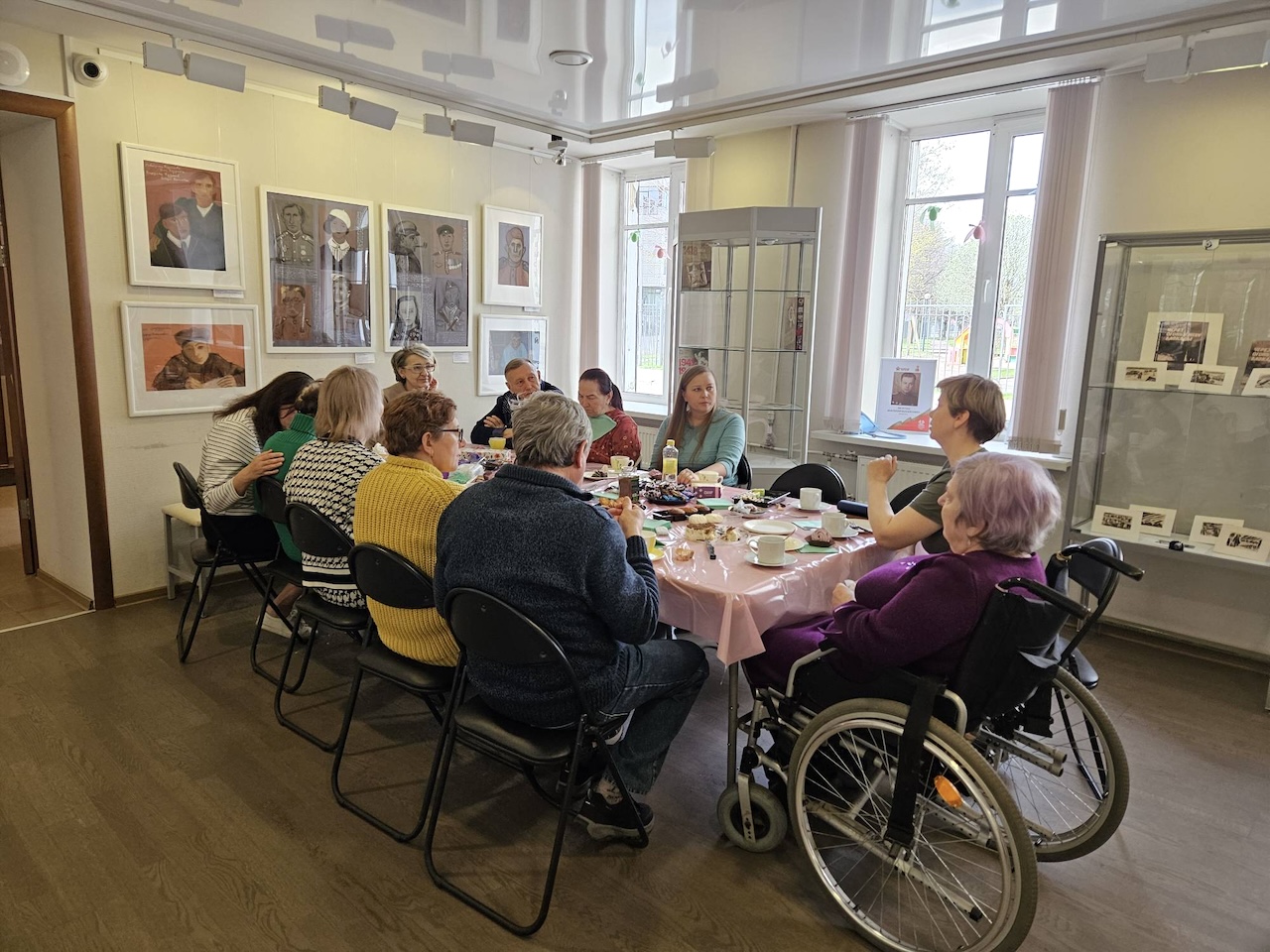 Встреча Альцгеймер-клуба в Библиотеке Кировских островов