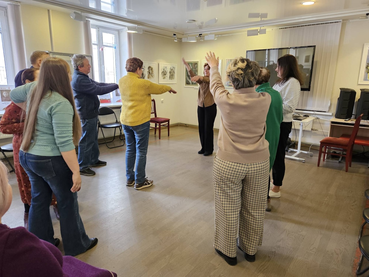 Встреча Альцгеймер-клуба в Библиотеке Кировских островов