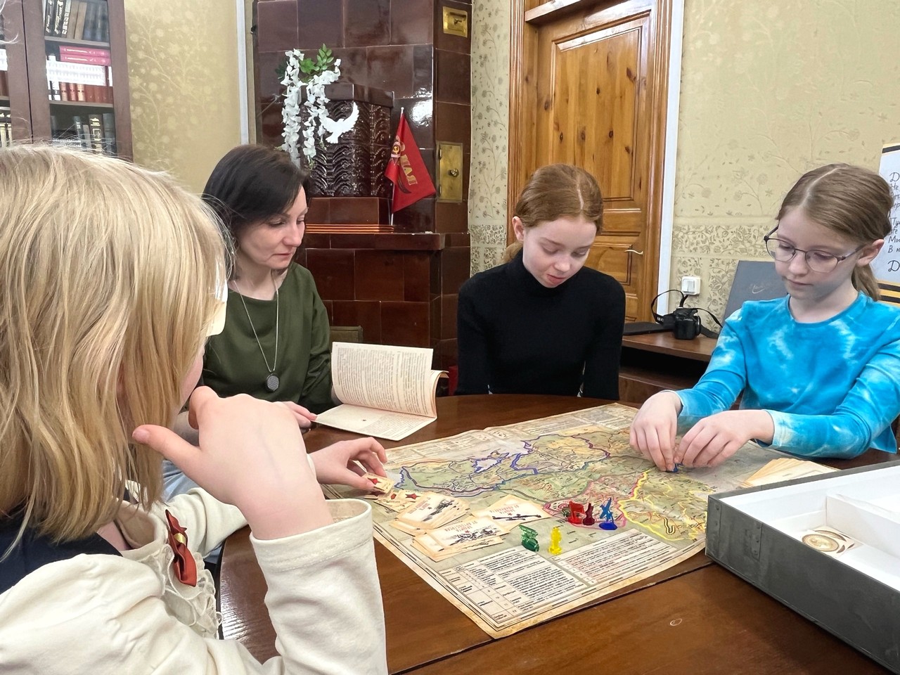 Семейная настольная игра «Дороги войны. Путь военкора 1941-1945»