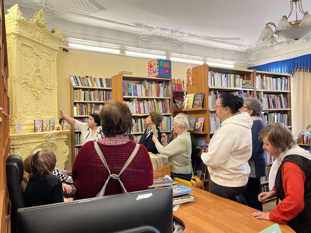 Горожане «серебряного возраста» узнали о работе библиотеки в блокадный период