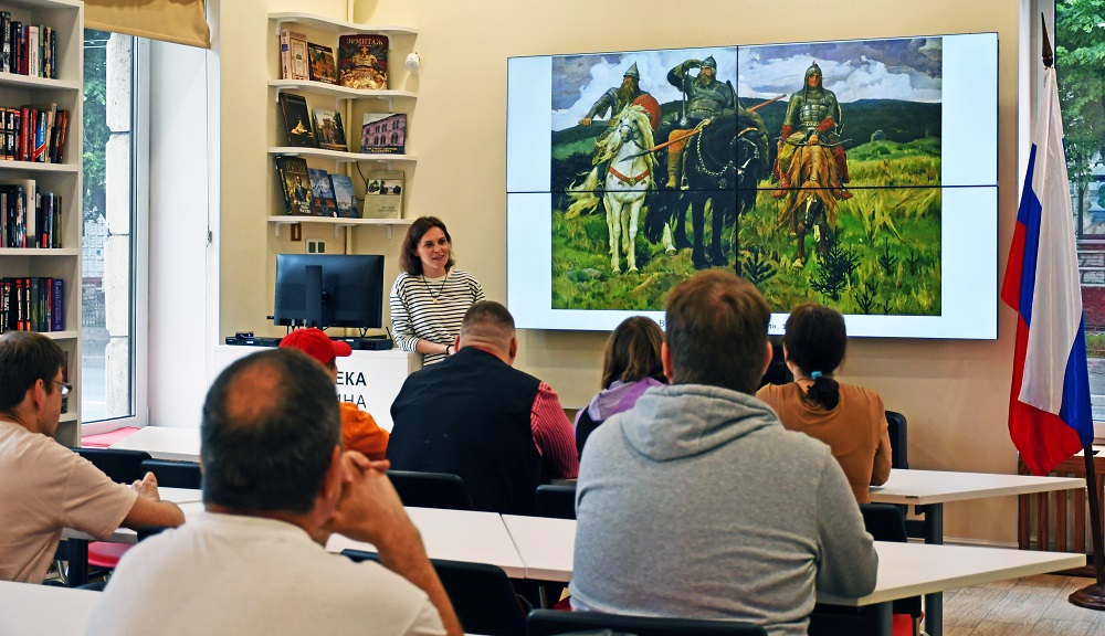 О шедеврах Третьяковской галереи говорили в библиотеке имени В.И. Ленина