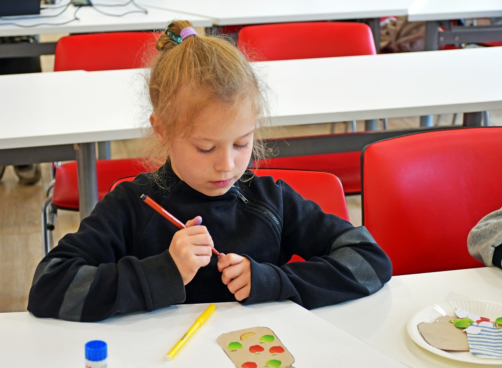 Интерактивная программа «Яблочный полдник»