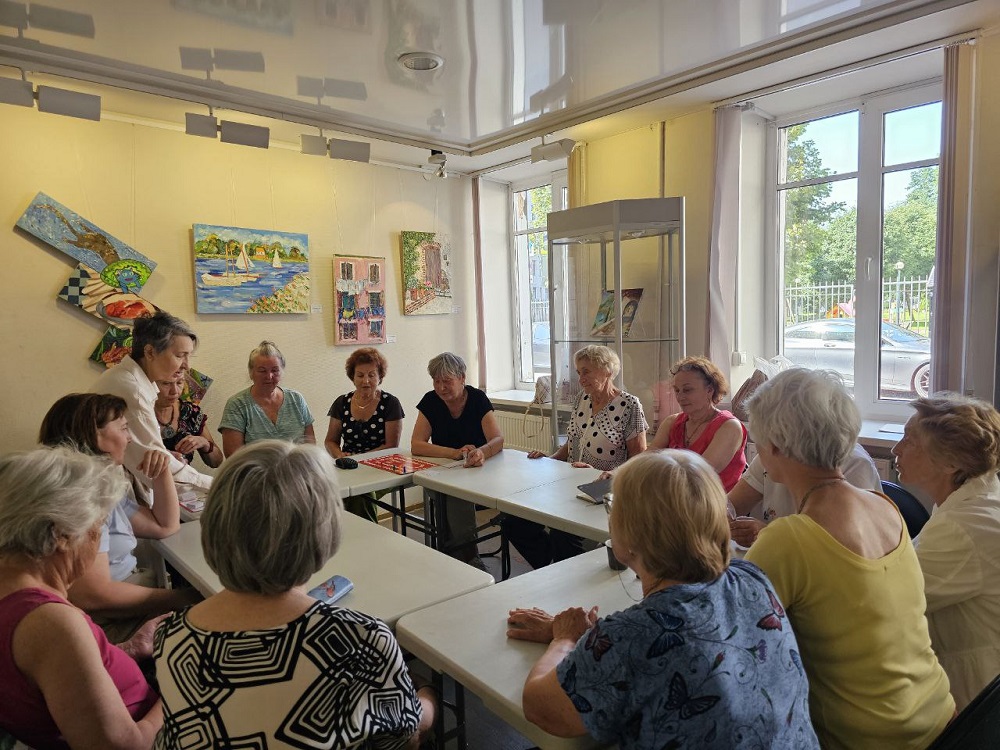 Игротека настольных интеллектуальных игр для старшего поколения