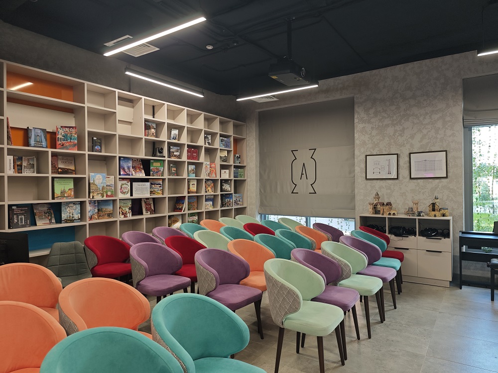 Профессиональный визит в библиотеку «Азарт» ЦБС Выборгского района