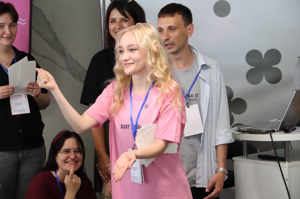 Завершился летний лагерь для перспективных библиотекарей Петербурга «Библиокемп-2025»