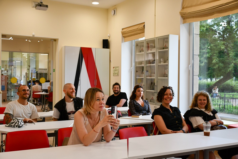 Творческая встреча саратовского поэта и филолога Андрея Сергеева