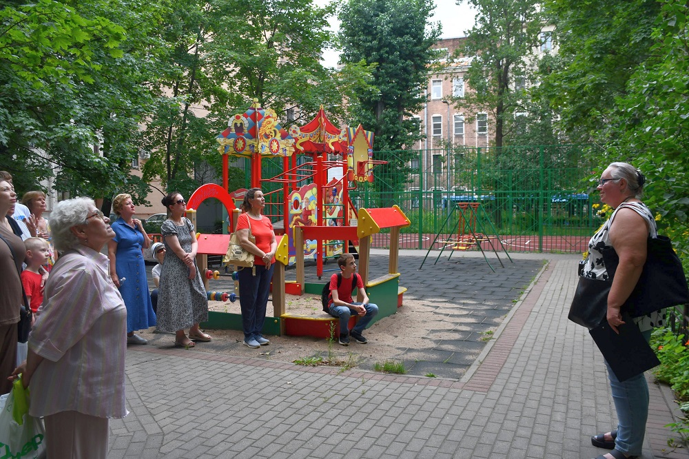 Группа на экскурсии