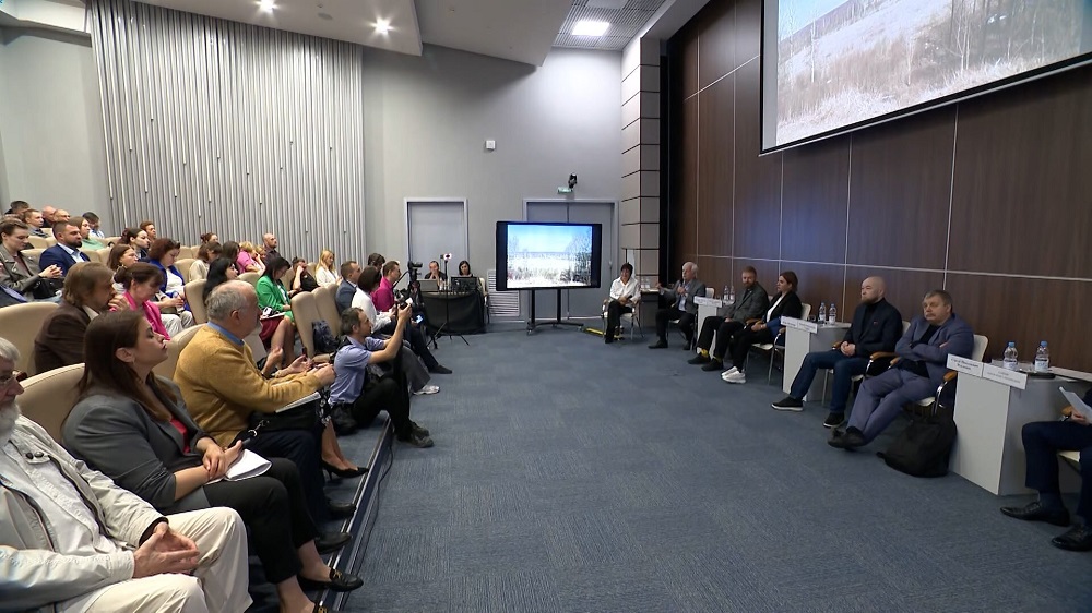 Участники панельной дискуссии «Культура для героев»