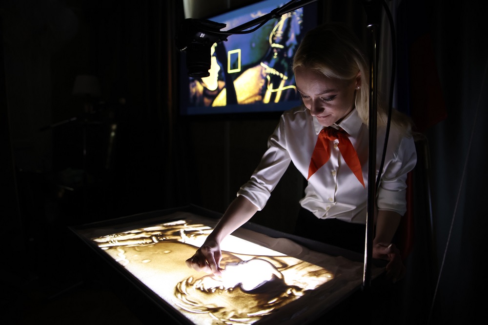 95 лет на Петербургской стороне