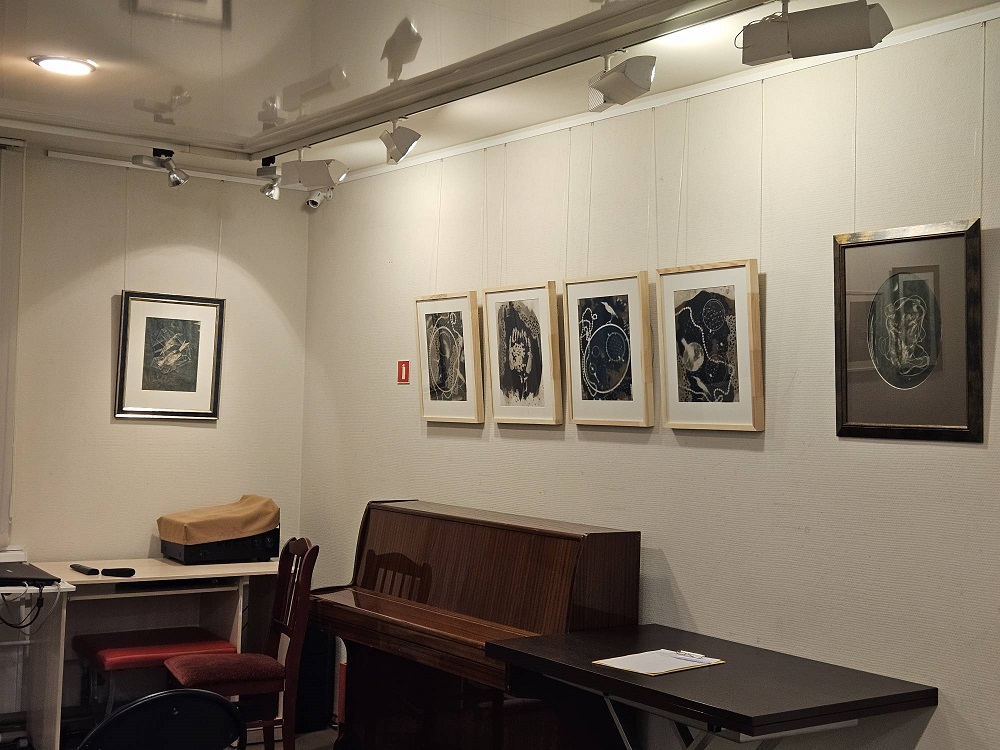 Выставка в Библиотеке Кировских островов