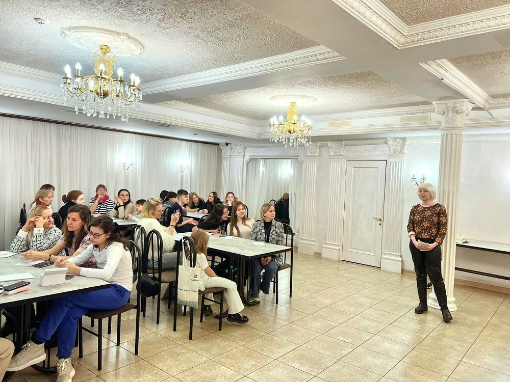 Мастер-класс специалиста Библиотек Петроградской стороны